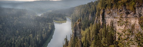 Skały, Lasy, Rosja, Kraj Permski, Góry, Mgła, Wysepka, Rzeka Usva