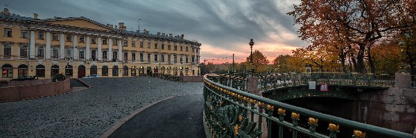 Most, Sankt Petersburg, Rosja, Dom, Chmury, Rzeka Newa, Budowla, Miasto, Wschód słońca, Ulica