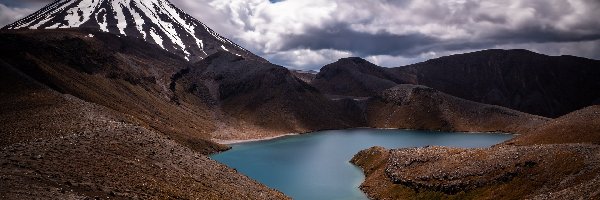 Góry, Tama Lake, Park Narodowy Tongariro, Chmury, Jezioro, Nowa Zelandia