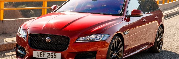 Jaguar XF Sportbrake, Czerwony