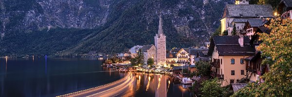 Światła, Góry, Alpy Salzburskie, Hallstatt, Austria, Domy, Jezioro Hallstattersee