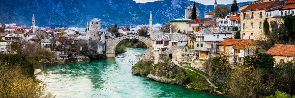 Mostar, Rzeka, Stary Most, Miasto, Góry, Bośnia i Hercegowina, Neretwa, Drzewa, Domy
