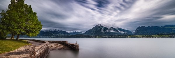 Chmury, Góry, Szwajcaria, Kanton Berno, Drzewa, Zejście, Schody, Jezioro Thunersee