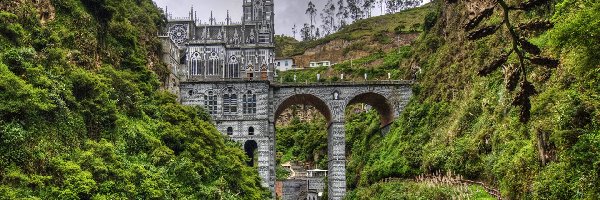 Kolumbia, Rzeka Guaitara, Most, Bazylika Las Lajas, Sanktuarium, Ipiales, Drzewa