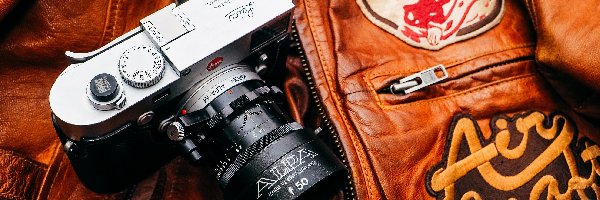 Skórzana, Kurtka, Aparat fotograficzny