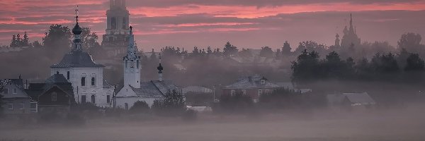 Obwód włodzimierski, Domy, Suzdal, Rosja, Mgła, Cerkwie