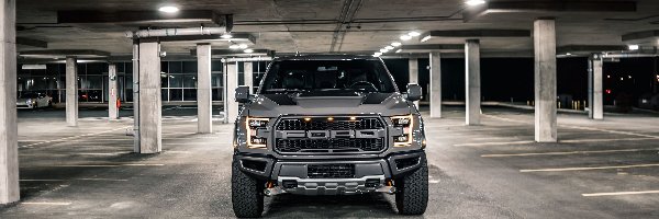 Garaż, Raptor, Ford F-150