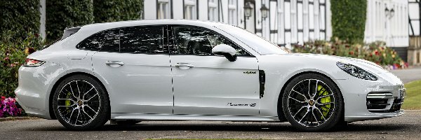 Bok, Porsche Panamera S, Białe