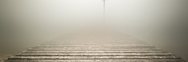 Pomost, Latarnia, Mgła