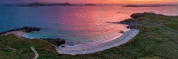 Zachód słońca, Derrybeg, Morze, Hrabstwo Donegal, Irlandia, Tra Dhearg Beach, Plaża