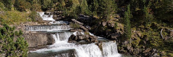 Arazas Rio, Kaskada, Hiszpania, Piereneje, Rzeka, Dolina Ordesy, Park Narodowy Ordesa y Monte Perdido, Wodospad