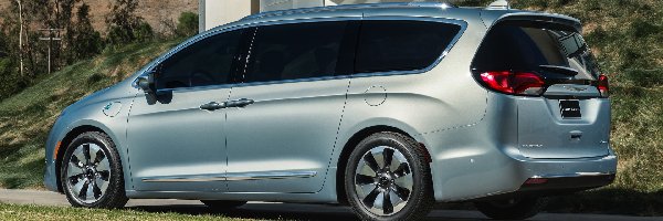 Chrysler Pacifica