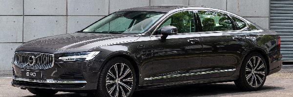 Volvo S90 Recharge