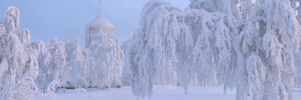 Biała Góra, Cerkiew, Rosja, Drzewa, Zima, Śnieg, Ośnieżone, Kopuła, Białogórski Monaster św Mikołaja, Obwód permski