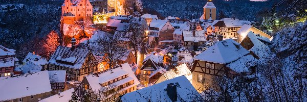 Niemcy, Zima, Hohnstein, Domy, Oświetlone