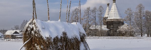 Siana, Zima, Kościół Objawienia Pańskiego, Drzewa, Rosja, Śnieg, Stóg, Obwód archangielski, Pole, Domy, Wieś Pogost