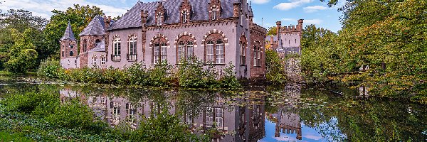 Boxtel, Stapelen Castle, Holandia, Chmury, Drzewa, Zieleń, Niebo, Zamek, Staw, Prowincja Brabancja Północna