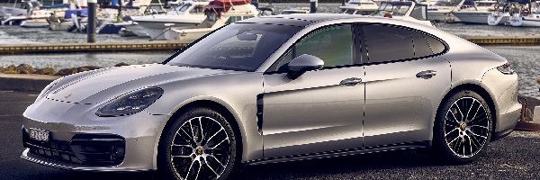 2021, Porsche Panamera, Srebrne