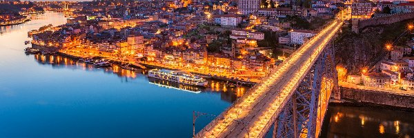 Oświetlony, Rzeka Duero, Statek, Most Ponte Dom Luis I, Porto, Portugalia