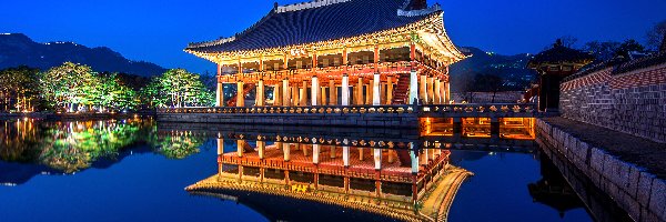 Staw, Noc, Korea Południowa, Seul, Drzewa, Światła, Odbicie, Pałac Gyeongbokgung