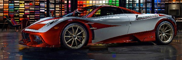 Bok, Biało-czerwone, Pagani Huayra Lampo