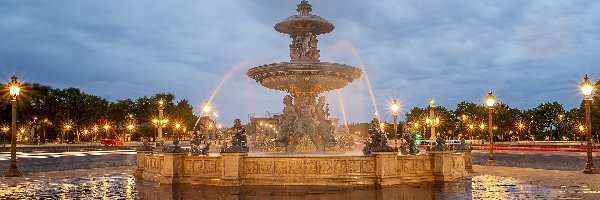 Francja, Fontaine des Mers, Fontanna Mórz, Plac Zgody, Place de la Concorde, Paryż, Latarnie