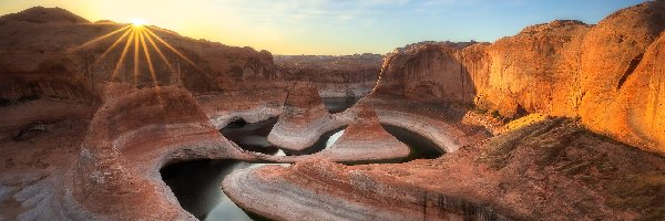 Promienie słońca, Kanion Glen, Jezioro, Arizona, Stany Zjednoczone, Skały, Powell Lake