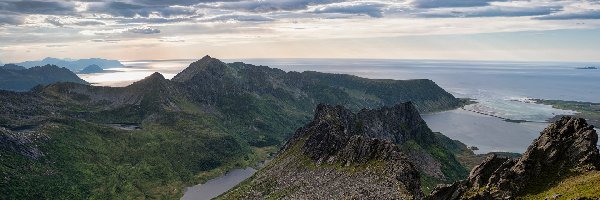 Lofoty, Morze Norweskie, Góry, Norwegia