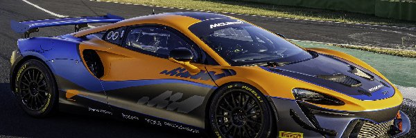 McLaren Artura GT4