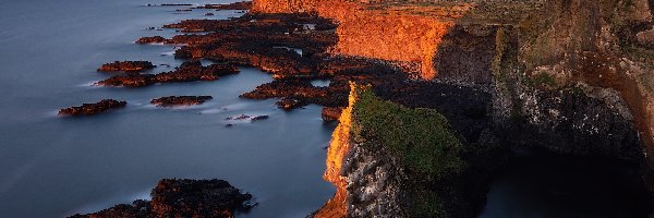 Skały, Islandia, Półwysep Snaefellsnes, Morze