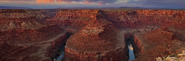 Kanion, Park Narodowy Wielkiego Kanionu, Zakole, Colorado River, Rzeka, Stany Zjednoczone, Arizona, Skały, Chmury