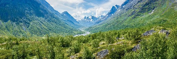 Dolina Leirdalen, Rzeka, Skały, Norwegia, Roślinność, Góry