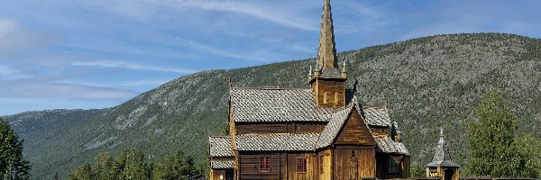 Norwegia, Lom stavkirke, Kościół