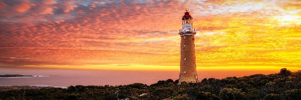 Australia, Latarnia morska, Cape du Couedic Lighthouse, Wybrzeże, Morze, Zachód słońca, Chmury