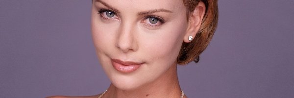 usta, beżowe, Charlize Theron