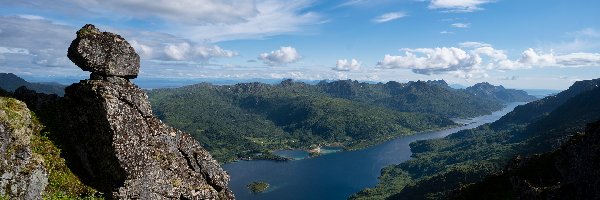 Skała, Fiord, Cieśnina Raftsundet, Niebo, Góry, Norwegia