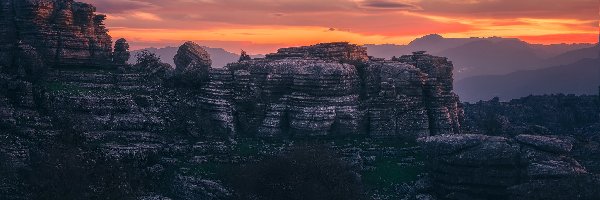 Hiszpania, Góry, Skały, Formacja skalna, Zachód słońca, Prowincja Malaga, Rezerwat Torcal de Antequera