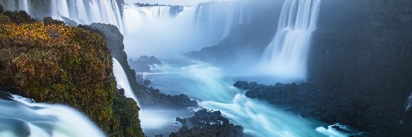 Argentyna, Skały, Kamienie, Wodospady Iguazu, Rzeka Iguazu, Brazylia, Rośliny