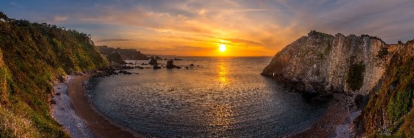 Plaża, Góry, Zachód słońca, Zatoka, Morze, Hiszpania, Asturia, Skały, Silence Beach