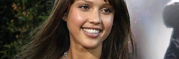 naszyjnik, Jessica Alba