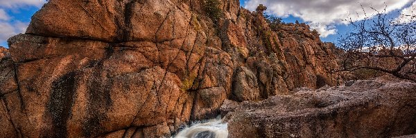 Wodospad, Chmury, Stany Zjednoczone, Arizona, Skały, Flume Trail Waterfall, Prescott, Niebo