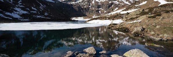 Góry, Kamienie, Pireneje, Andora, Jezioro Tristaina