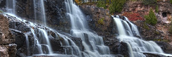 Minesota, Wodospad, Gooseberry Falls, Stany Zjednoczone, Drzewa, Skały