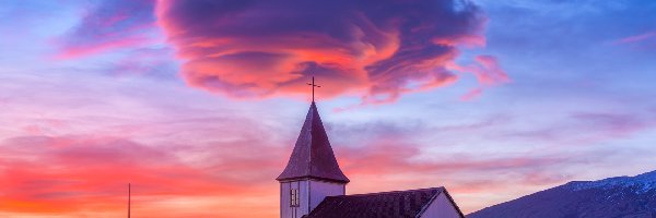 Chmura, Zachód słońca, Kościół