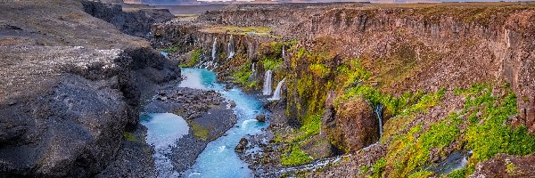 Sigoldugljufur, Islandia, Wodospady, Kanion