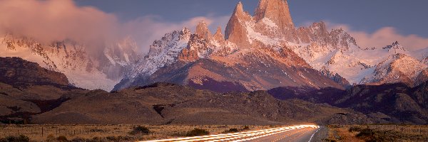 El Chalten, Patagonia, Mgła, Parku Narodowym Los Glaciares, Prowincja Santa Cruz, Góry, Droga, Argentyna