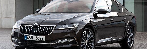 Skoda Superb Laurin & Klement