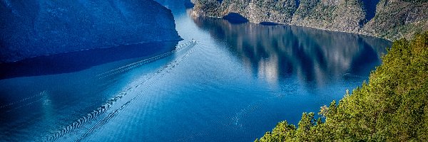 Góry, Sognefjorden, Fiord, Norwegia