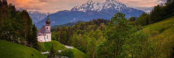 Berchtesgaden, Sanktuarium Maria Gern, Niemcy, Alpy Salzburskie, Lasy, Droga, Góry, Kościół, Drzewa, Bawaria