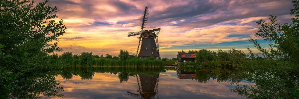 Holandia, Dom, Rzeka, Wiatrak, Zachód słońca, Kinderdijk, Kanał